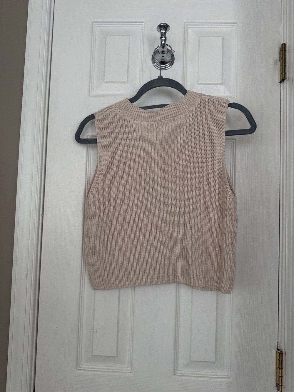 French Connection Cream Sleeveless Knit Crewneck Tank - Picture 3 of 4